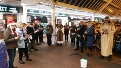 Caol Singing in Bedford